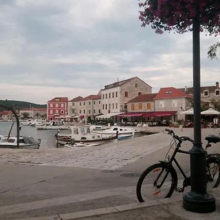 Apartment Lomar Stari Grad (Hvar)