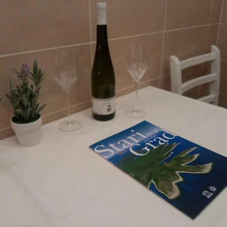 Lomar Stari Grad (Hvar)