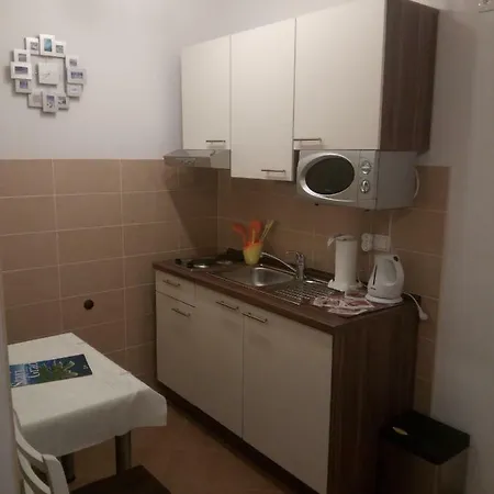 Lomar Appartement *