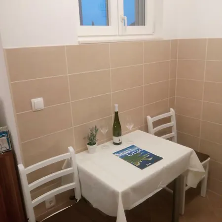 Lomar Lägenhet Stari Grad (Hvar)